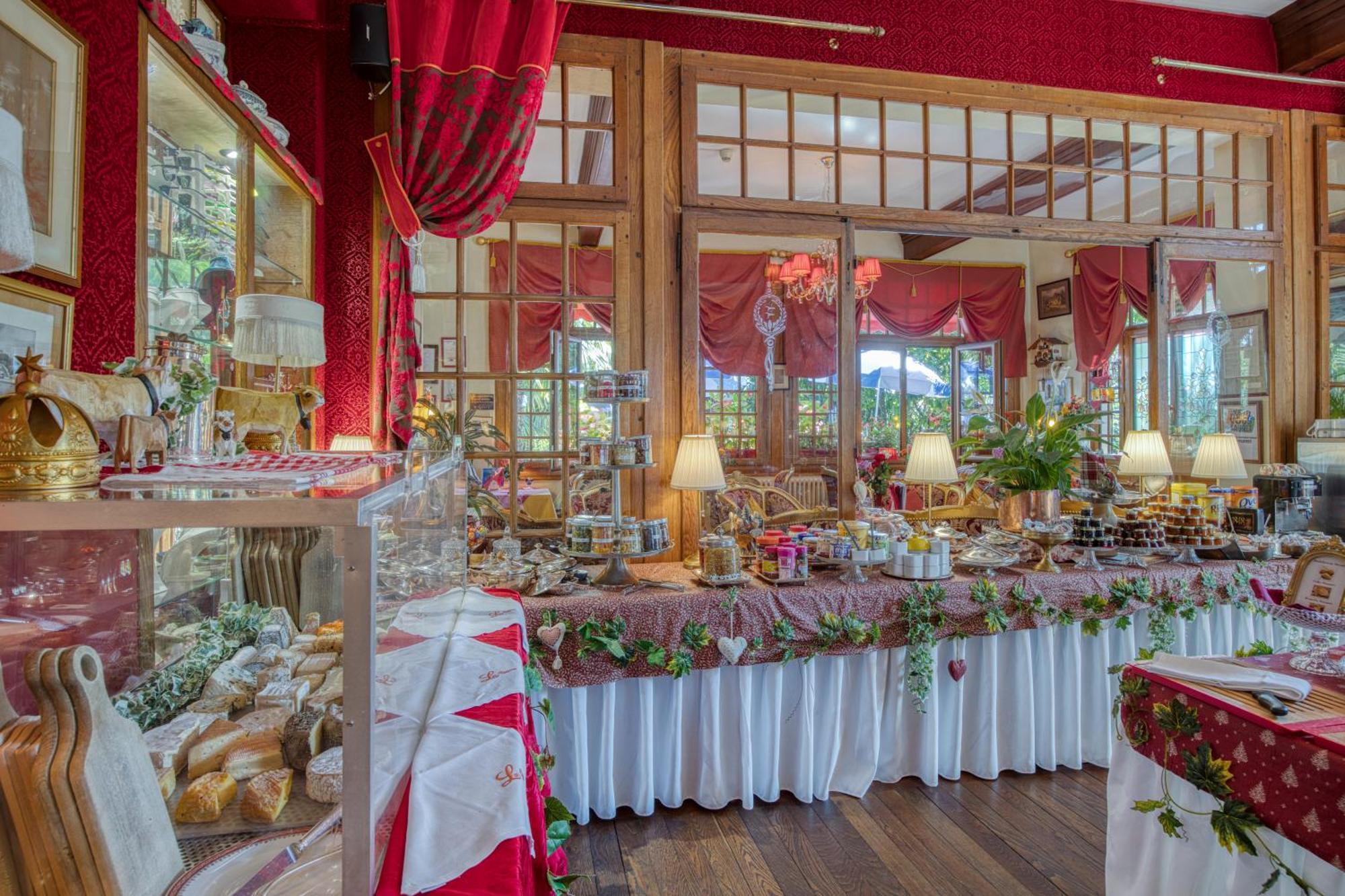天鹅酒店 埃维昂莱班 外观 照片